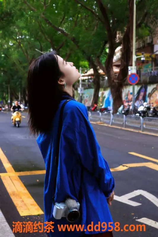 深圳楼凤-龙华林林，160身高，45kg，1000P起