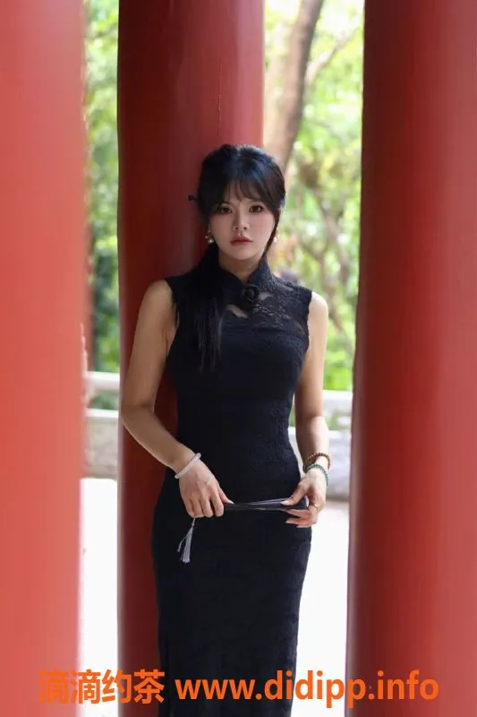 深圳楼凤-龙华晨晨，22岁165D 48kg，1000P起