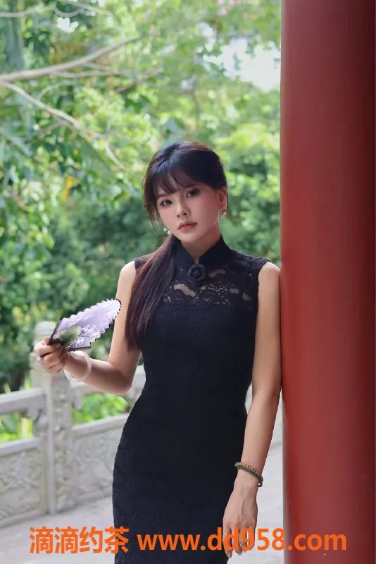 深圳楼凤-龙华晨晨，22岁165D 48kg，1000P起
