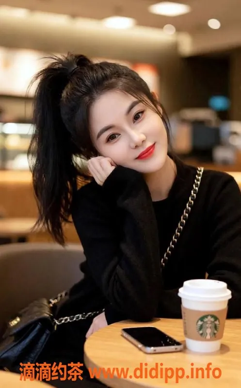 深圳楼凤-深圳南山护士姐姐：600p起，御姐制服服务