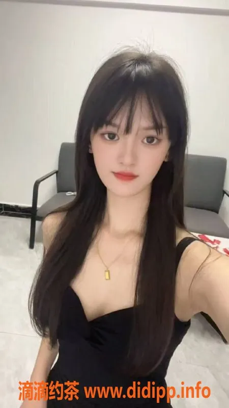 深圳楼凤-福田婉君，19岁168高95斤，1000元起服务