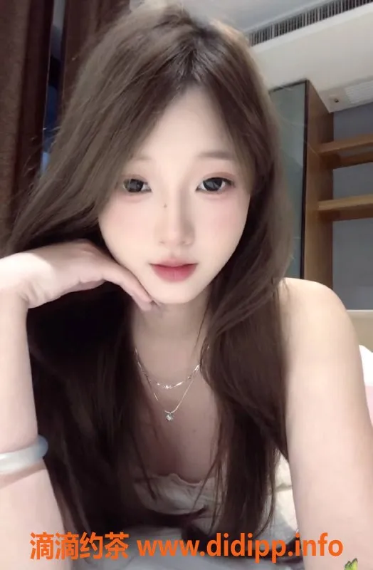 深圳楼凤-福田嫩妹冰冰 18岁168cm 85斤 1200起