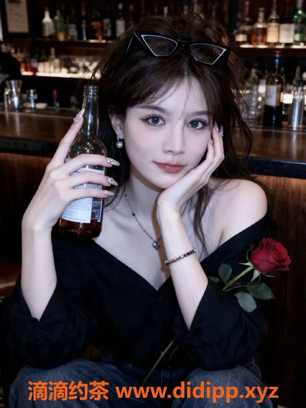 广州楼凤-天河御姐梓梓，69服务，600元初体验