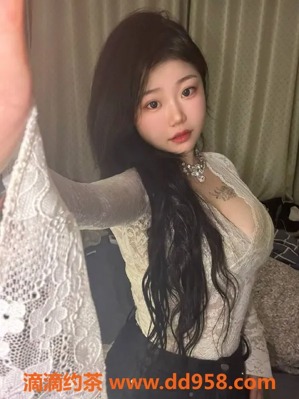 深圳楼凤资源信息,龙华范困困：19岁168D大胸嫩妹，800起