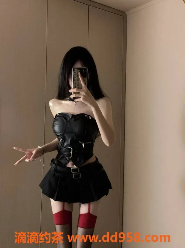 深圳楼凤-福田奶糕，165cm 45kg，23岁，1500P