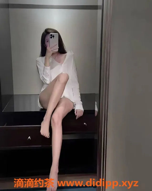 深圳楼凤-福田御姐欣妍，24岁，170cm，50kg，价格1288P起