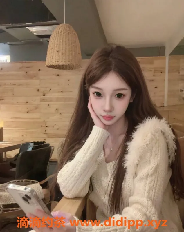 深圳楼凤资源信息,福田#UU，163长腿44kg，热情服务等你体验