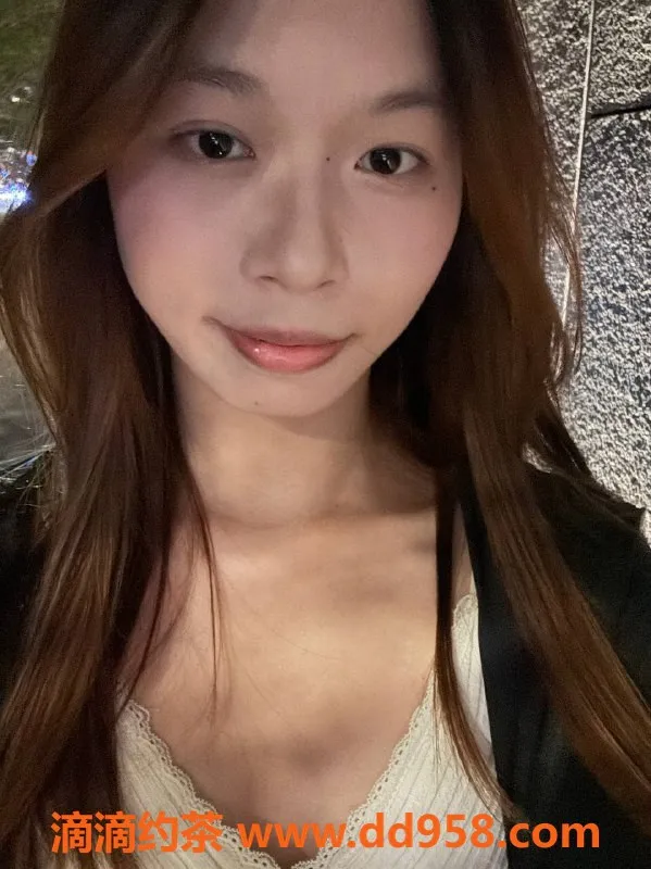 深圳楼凤资源信息,南山嫩妹小知，161cm 48kg 18岁可外出