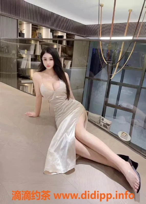 无锡楼凤-锡山区高颜值舞蹈老师欣妍，身材完美