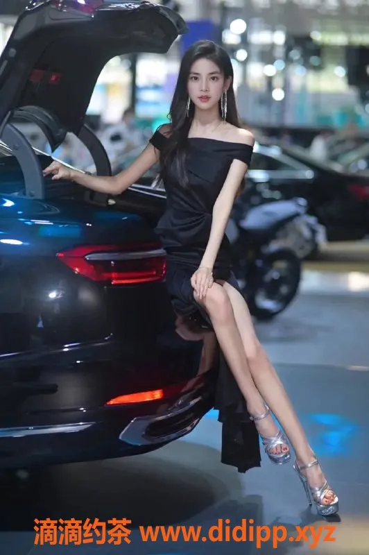 深圳楼凤-福田 小周慧敏，身材火辣的美女