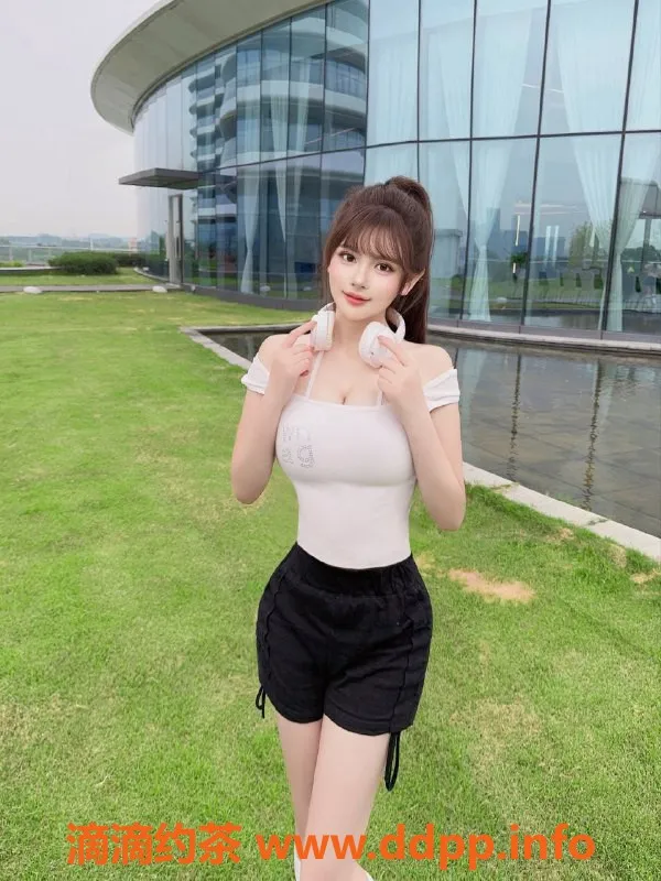 广州楼凤-天河柚子酱，超值900元的嫩妹体验