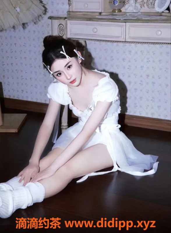 昆明楼凤资源信息,盘龙区科罗娜，价格7p/11pp，尽享优质服务