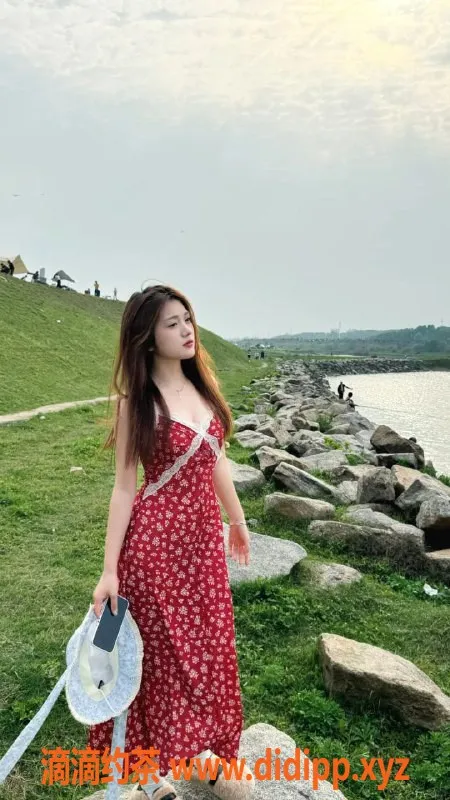 广州楼凤-天河嫩妹思思，800元包时，超赞体验！