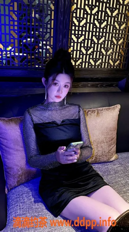 深圳楼凤-福田小可乐，99年长腿御姐，价格优惠