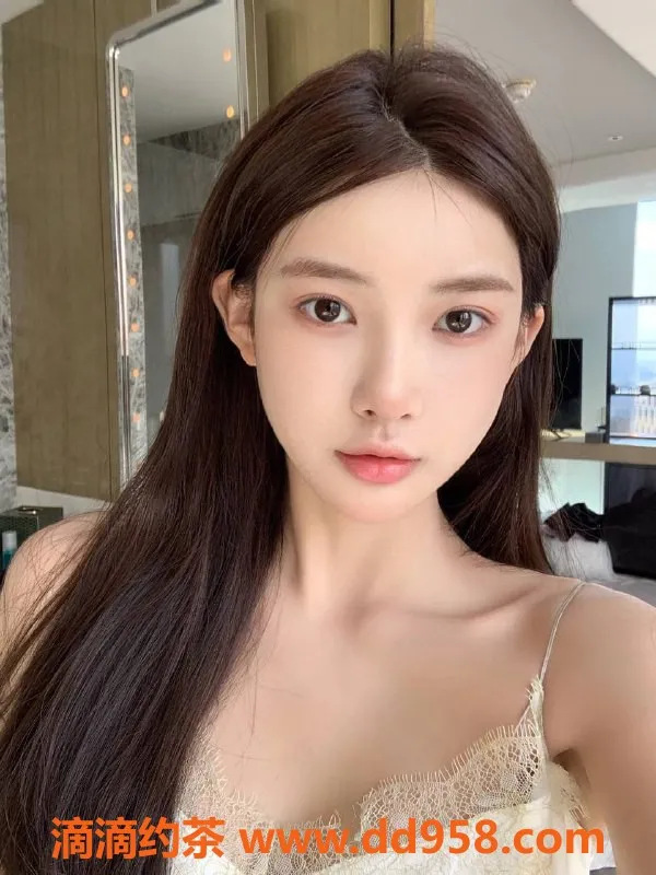 深圳楼凤资源信息,龙华婉婉，165cm长腿美女，95斤，1600起