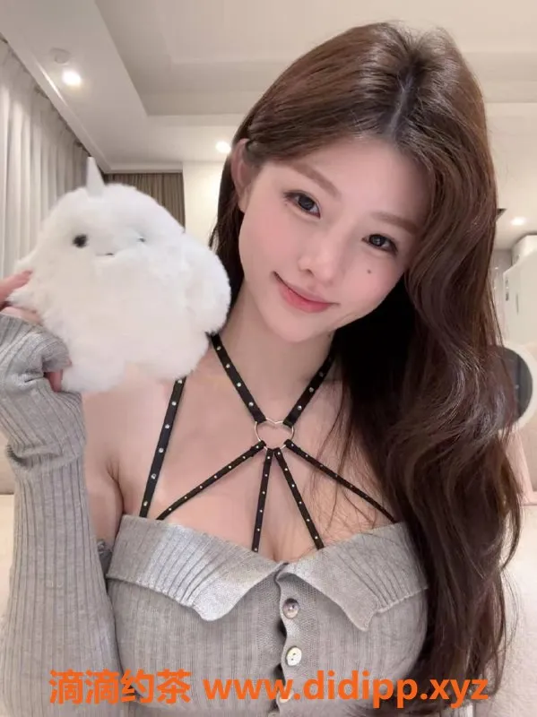 深圳楼凤-福田雪儿，茶费1500p，享受双向服务