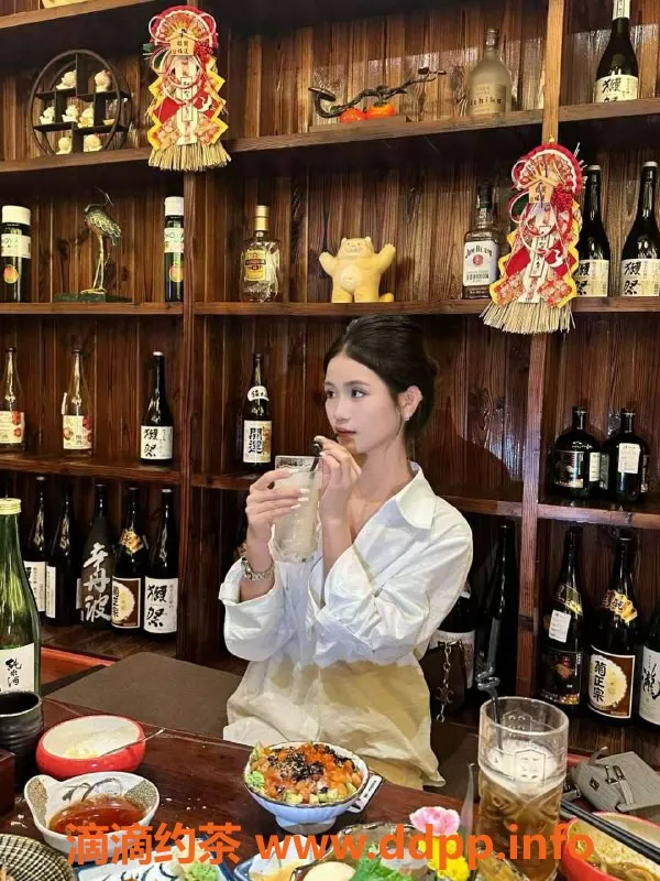 深圳楼凤资源信息,龙华月儿，800元体验美好服务