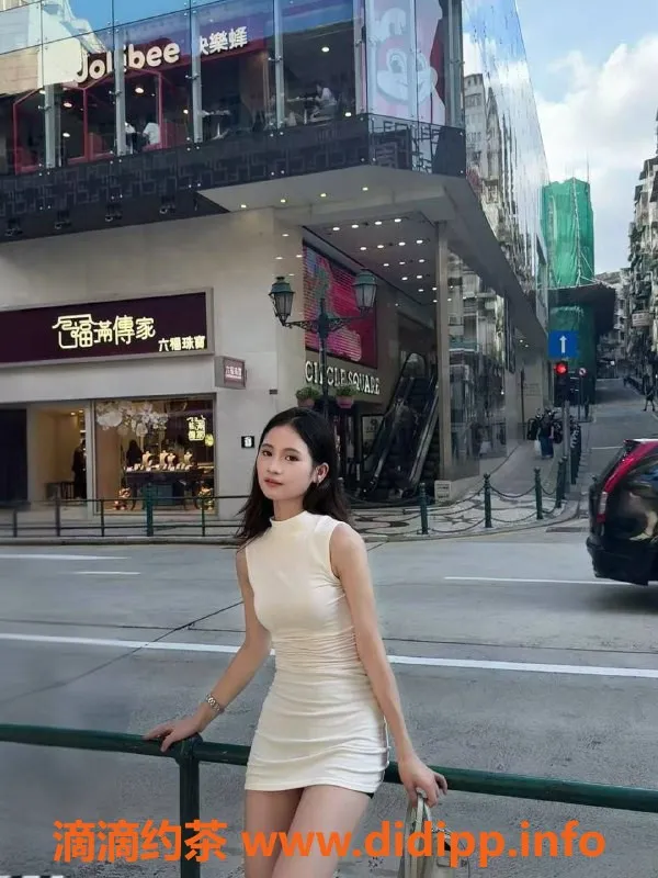 深圳楼凤-龙华月儿，800元体验美好服务