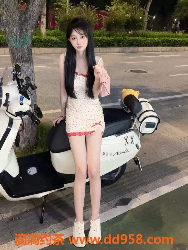 广州楼凤-荔湾小桃子，800精品御姐服务，尽享美好体验