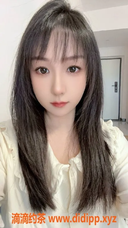 广州楼凤-海珠小蛮妖，高端御姐助您放松