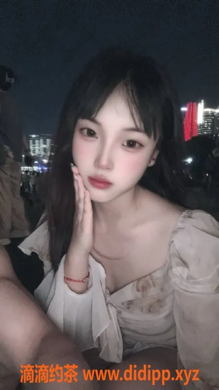 广州楼凤-南海小呆呆，700元嫩妹服务体验