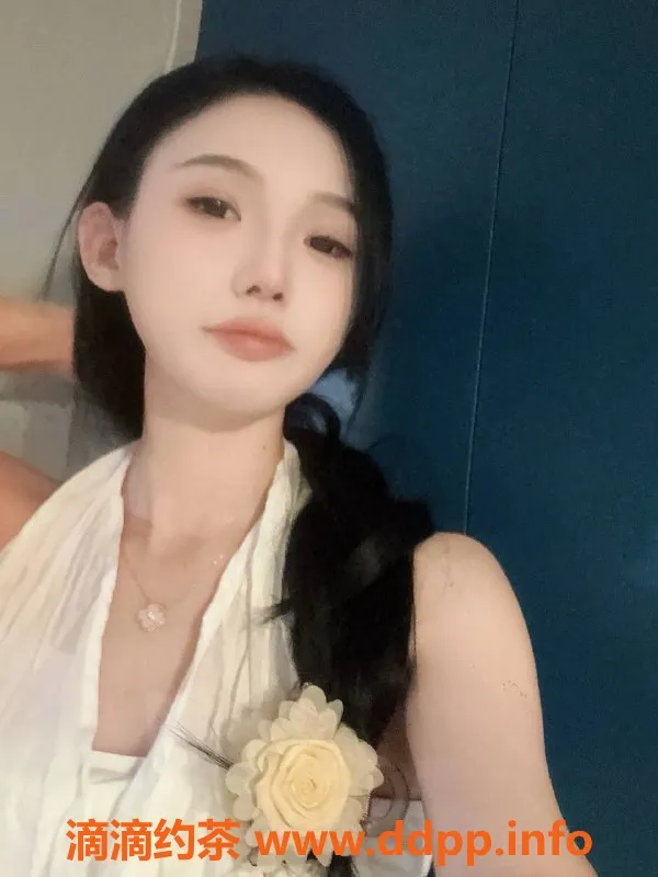 广州楼凤-南海麦兜，700元嫩妹服务，口爆＆69体验不容错过！