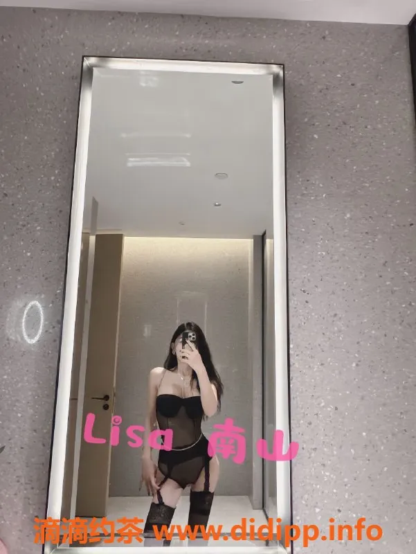 深圳楼凤-南山Lisa，168cm大胸御姐，1100起价
