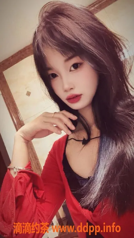 深圳楼凤-月月丨龙华嫩妹 800元服务超值体验