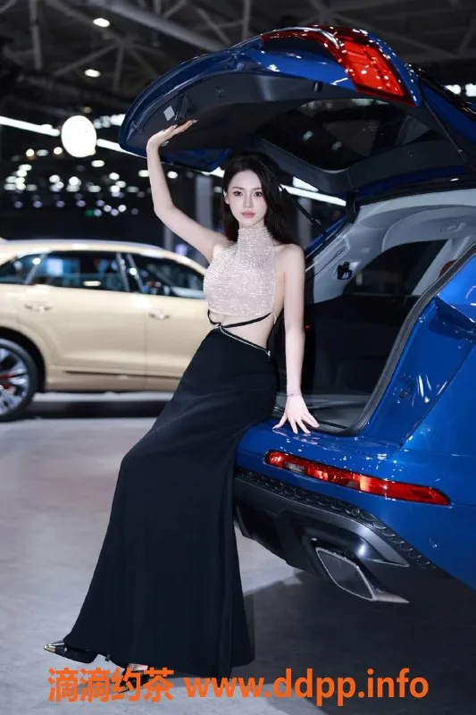 深圳楼凤-盈盈福田御姐，180D大胸55kg，2300起