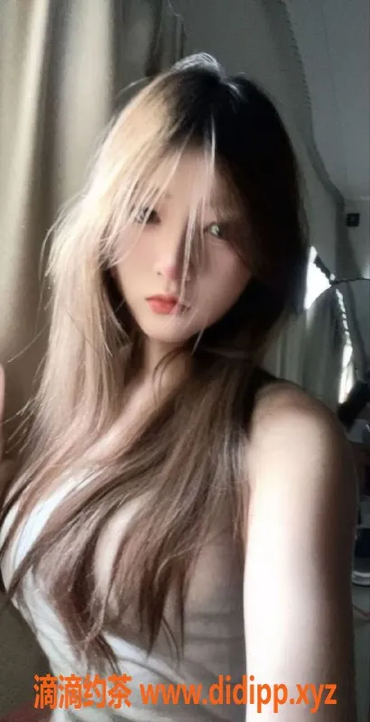 深圳楼凤-罗湖小酥7，18岁163cm，96斤嫩妹，700起