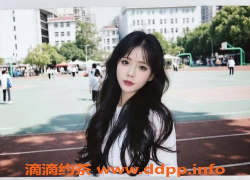 扬州楼凤资源信息,扬州邗江晚晚，18岁精神妹妹，舌吻管饱