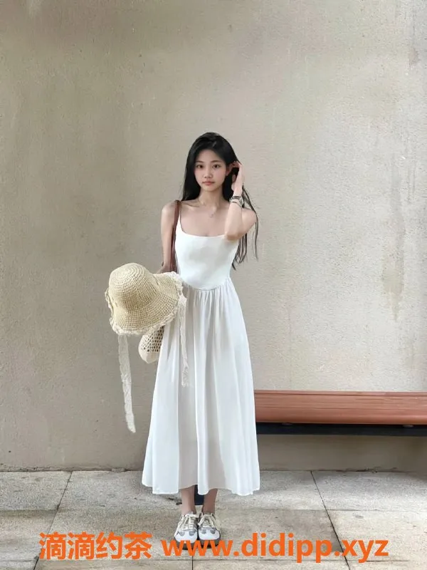 广州楼凤-白云芳芳，800元嫩妹包时服务体验