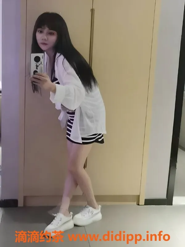 广州楼凤-南海馨馨，700元巨乳御姐陪玩