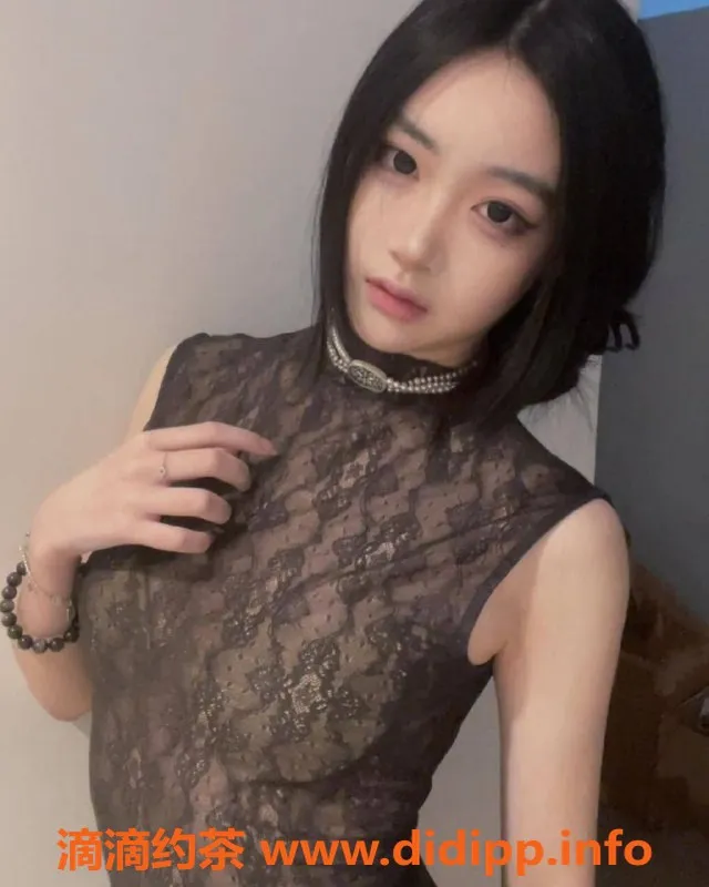 深圳楼凤-福田佩佩，身材火辣，茶费1400p起！