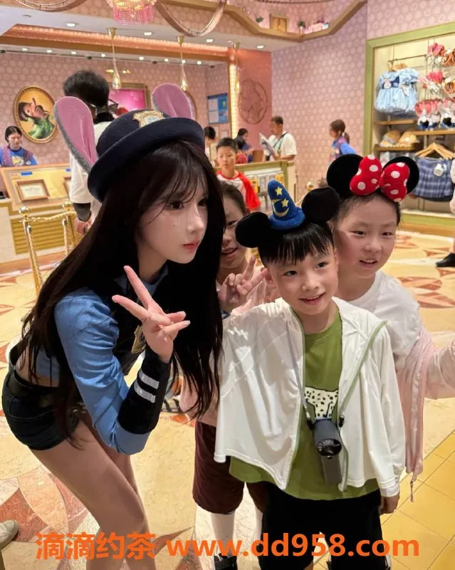 深圳楼凤-南山奶芙，1400元体验的完美之选