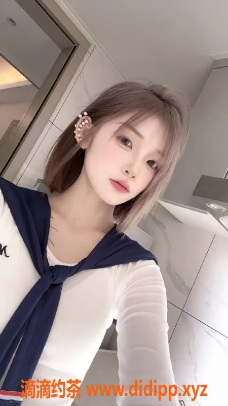 深圳楼凤资源信息,南山梦梦，18岁165cm，45kg嫩妹，900起