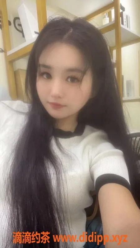 杭州楼凤资源信息,杭州兔稚，162cm/45kg，女友般温馨服务