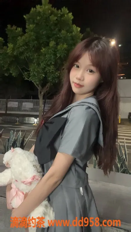 深圳楼凤-深圳福田小芯，998元嫩妹服务体验