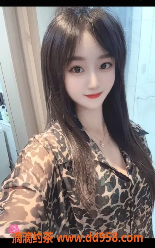 深圳楼凤-宝安晶晶，165cm大胸105斤，体验极致服务