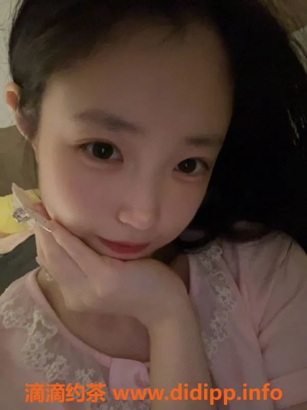 深圳楼凤-深圳龙岗嫩妹奈奈，1500起服务，视频已验证