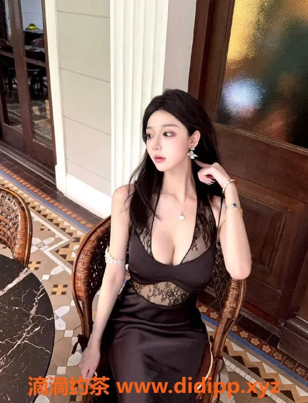 深圳楼凤资源信息,南山小馨，身材火辣，茶费1400起