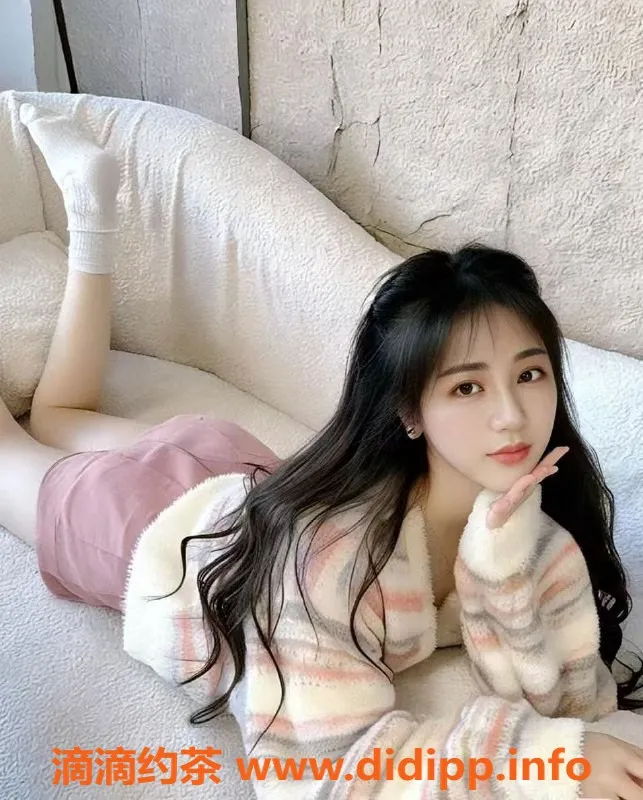 广州楼凤-天河华师站御姐SM知涵，900元起服务体验