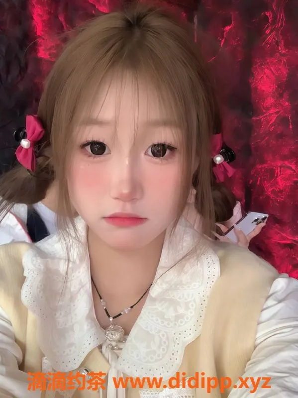 广州楼凤-天河嫩妹KK，600元舌吻69服务等你体验