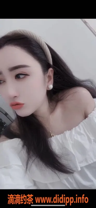 广州楼凤-白云媚儿，超值500元，御姐服务等你来体验！