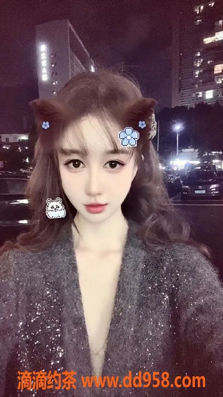 广州楼凤-南海桂城小雅，650元享受舌吻与69服务