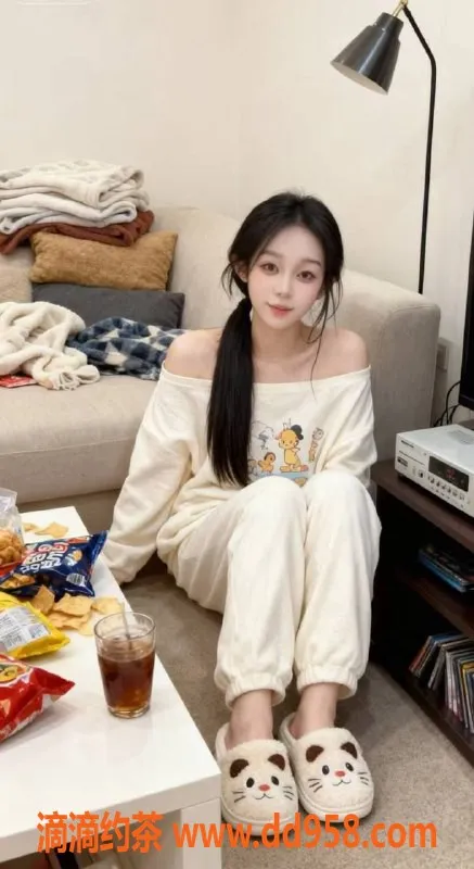 广州楼凤-天河奶昔宝，优质学姐等你来约