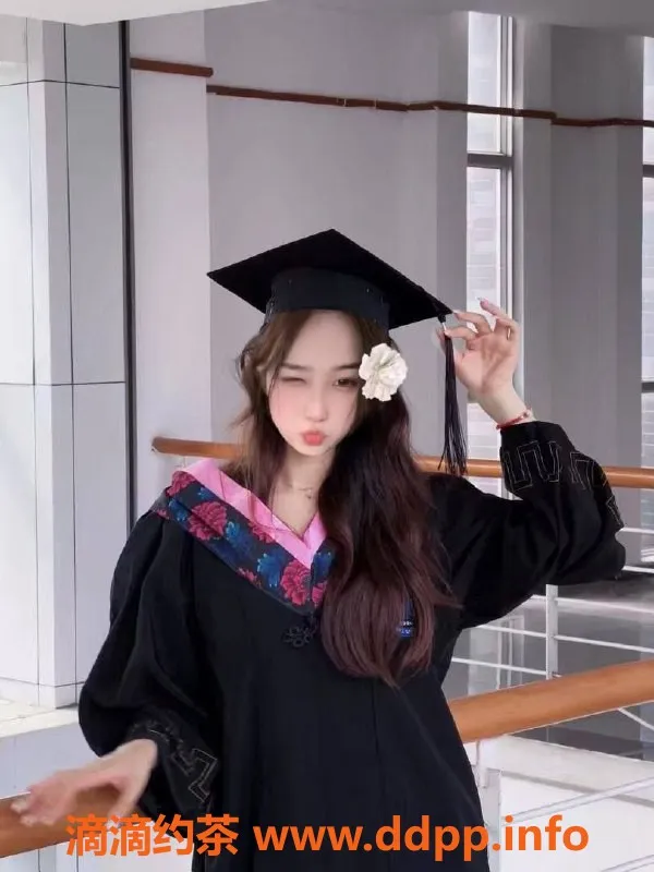 广州楼凤资源信息,天河嫩妹#你的晨晨，800元舌吻服务