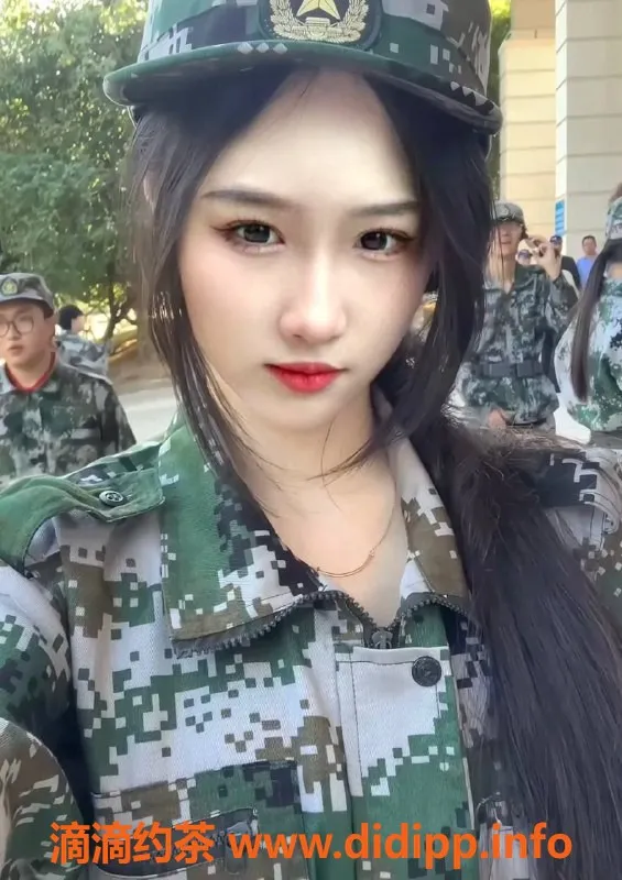 广州楼凤-天河嫩妹#你的晨晨，800元舌吻服务