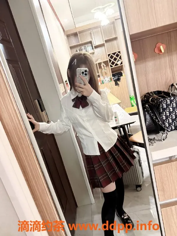 广州楼凤-禅城嫩妹呜呜，600元夜课外出服务