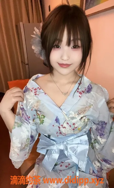 深圳楼凤-龙华小雅婷，150cm，40kg，服务多样，价格实惠